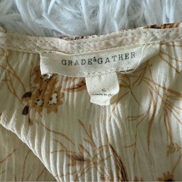 Grade & Gather Micro-Pleated Neutral Floral Print Wrapped Midi Dress Size S - Picture 7 of 7